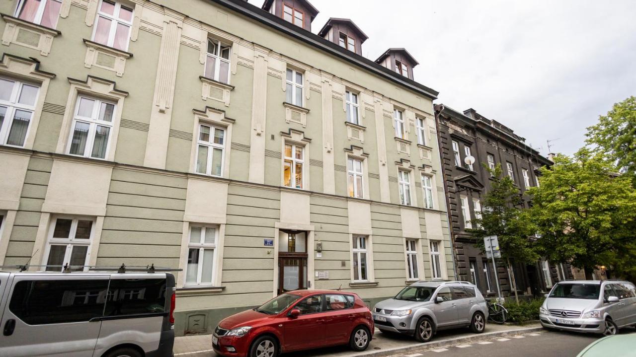 Zamoyskiego Jacuzzi Apartment Краков Экстерьер фото